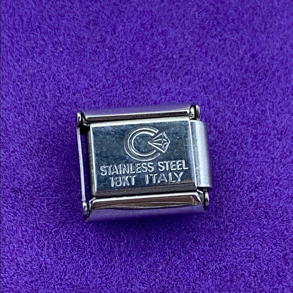 π Y2K Stainless Steel 18k Gold Soccer Ball Charm Link - Picture 2 of 2